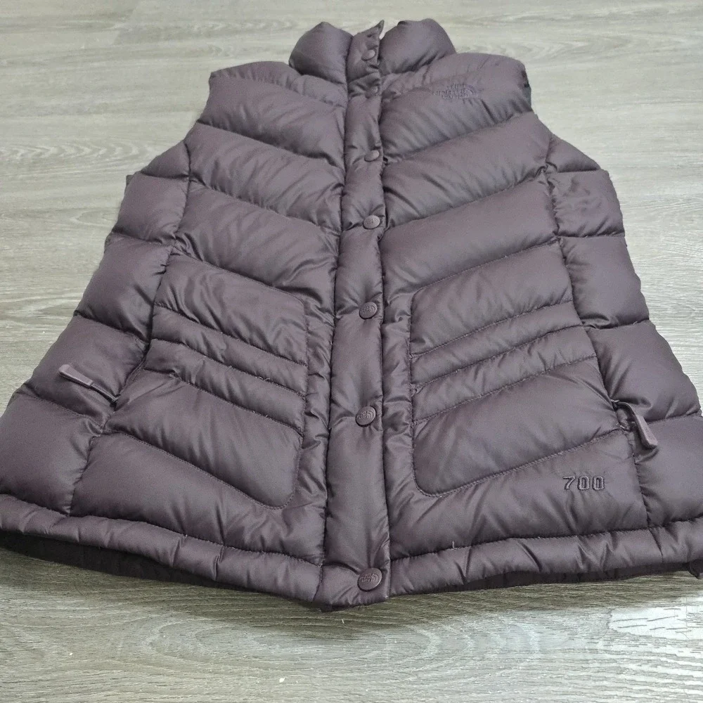 The North Face 700 Gilet Down Body Warmer Sleeveless Vest Womens Sz M Purple EUC